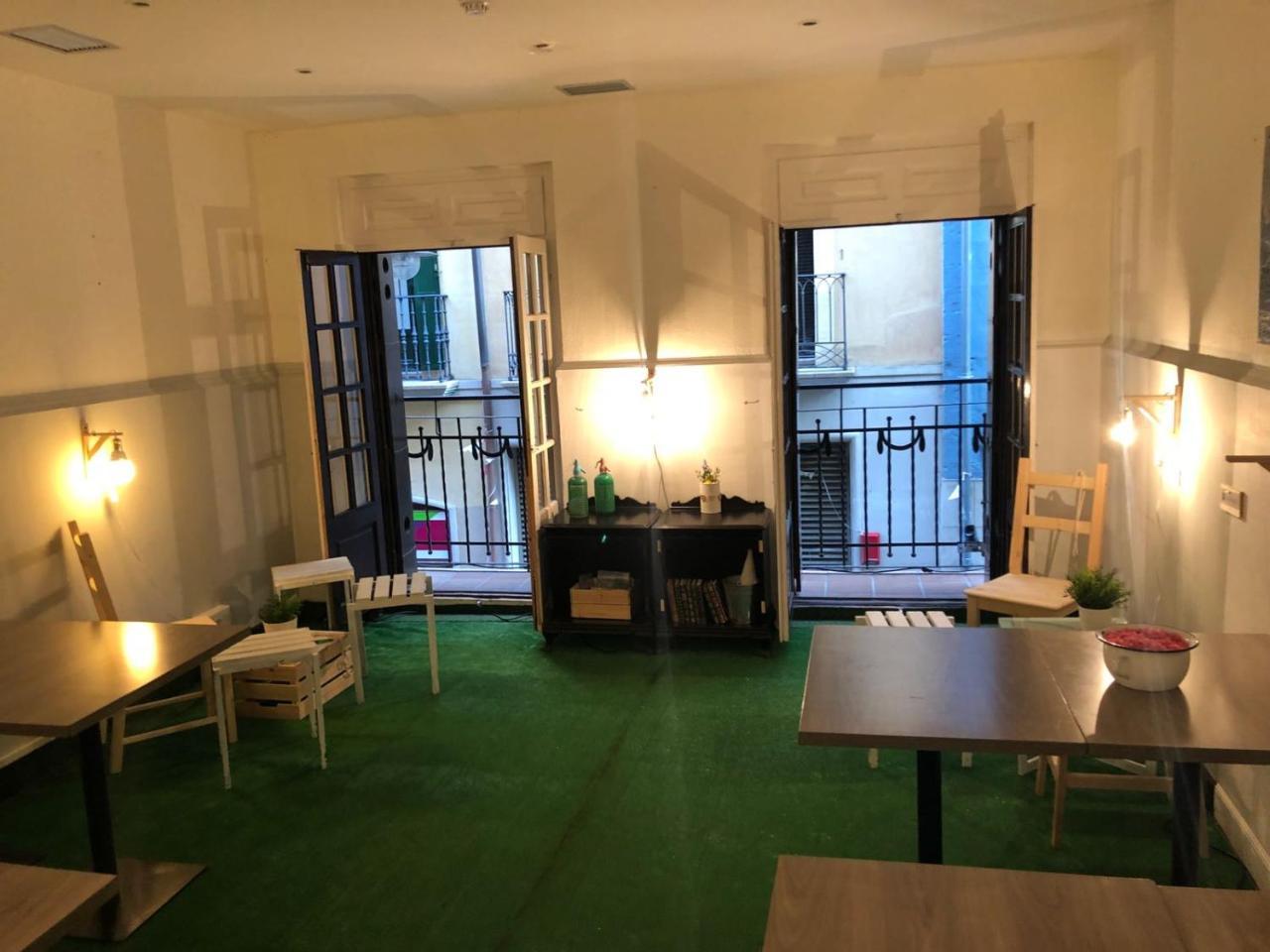 El Camino Urban Rooms Pamplona Eksteriør bilde