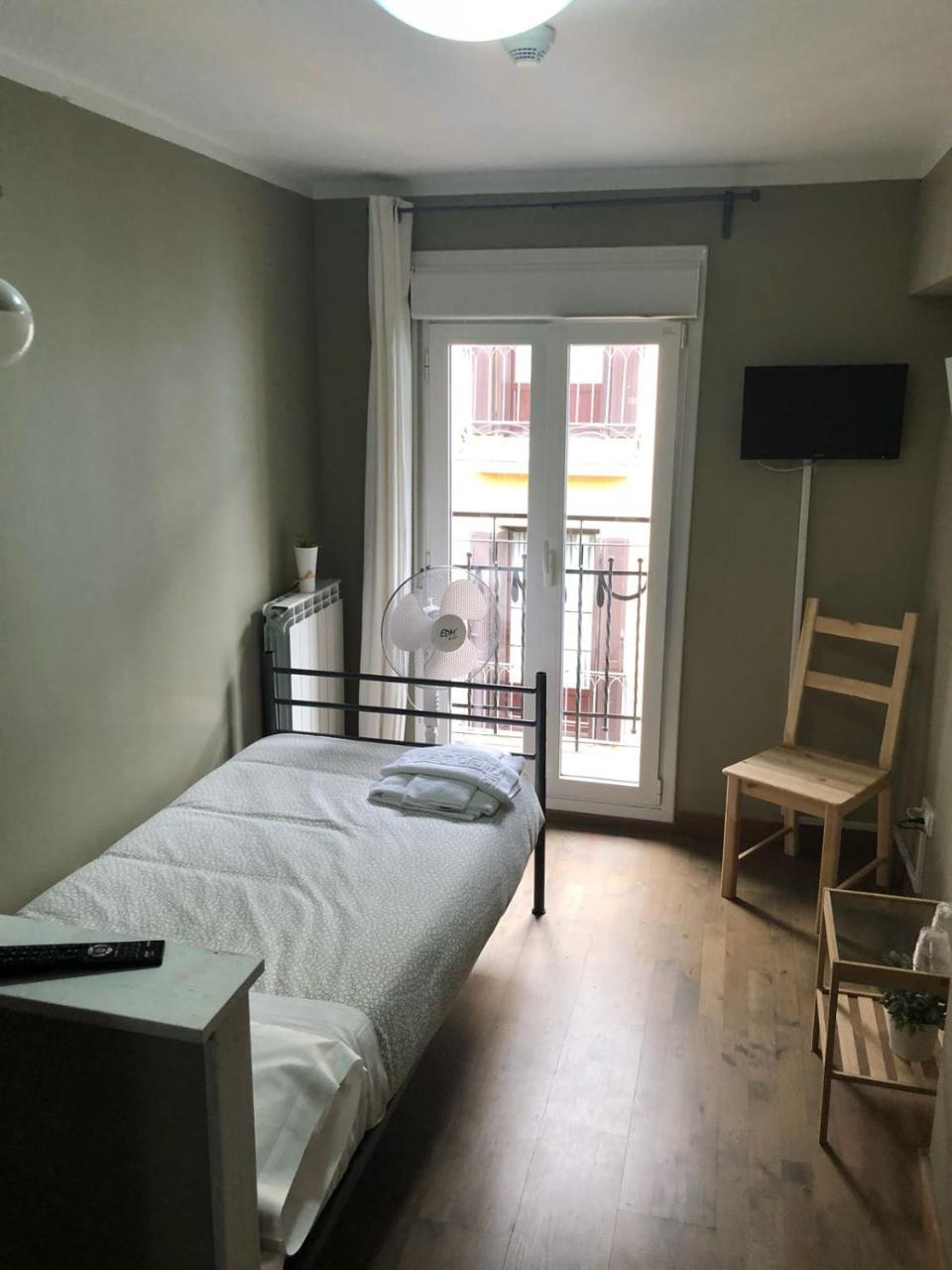 El Camino Urban Rooms Pamplona Eksteriør bilde