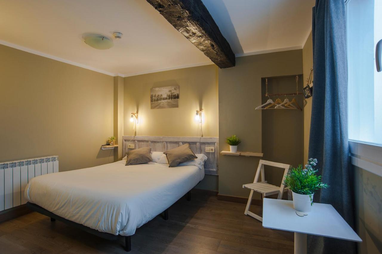 El Camino Urban Rooms Pamplona Eksteriør bilde