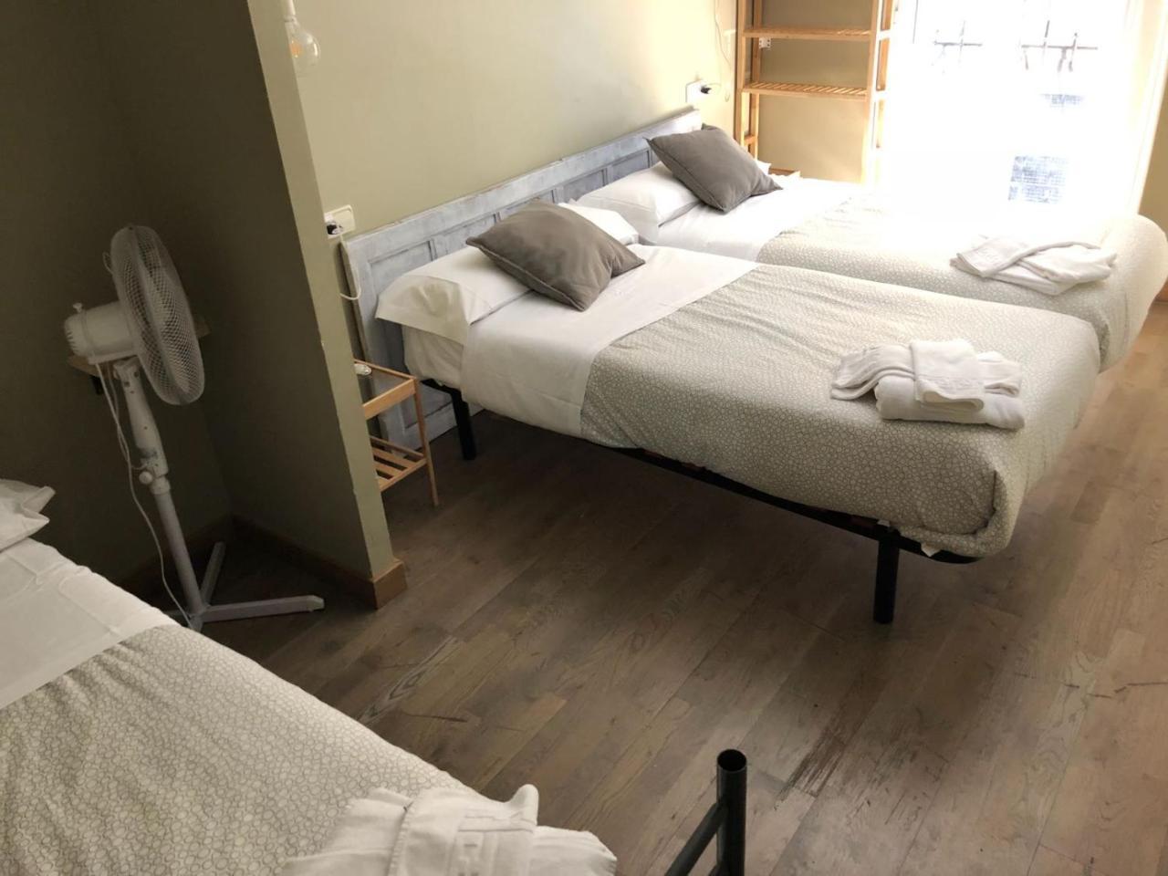 El Camino Urban Rooms Pamplona Eksteriør bilde