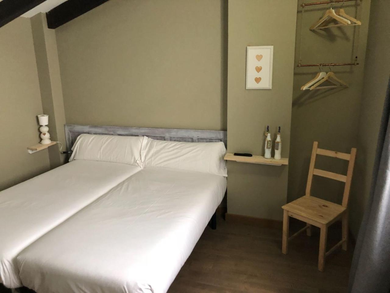 El Camino Urban Rooms Pamplona Eksteriør bilde